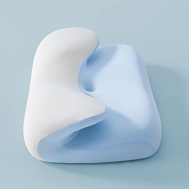 وسادة رقبة مريحة مصنوعة من ماد - مراجعة Memory Foam Orthopedic Pillow Neck Pain وسعره
